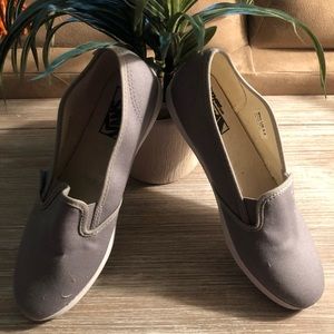 Grey Classic Vans Size 7